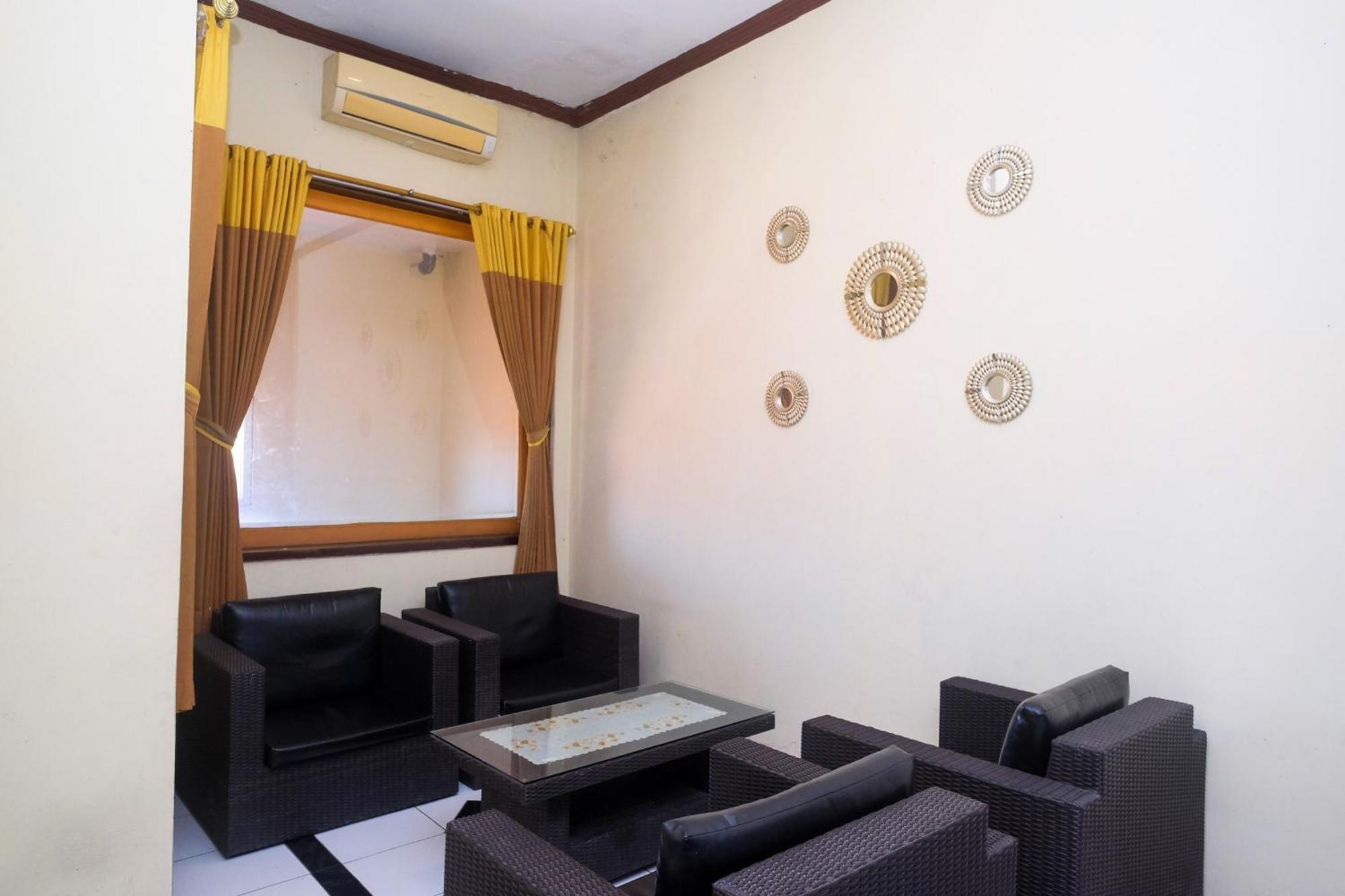 Urbanview Hotel Dedy Jaya Brebes 外观 照片