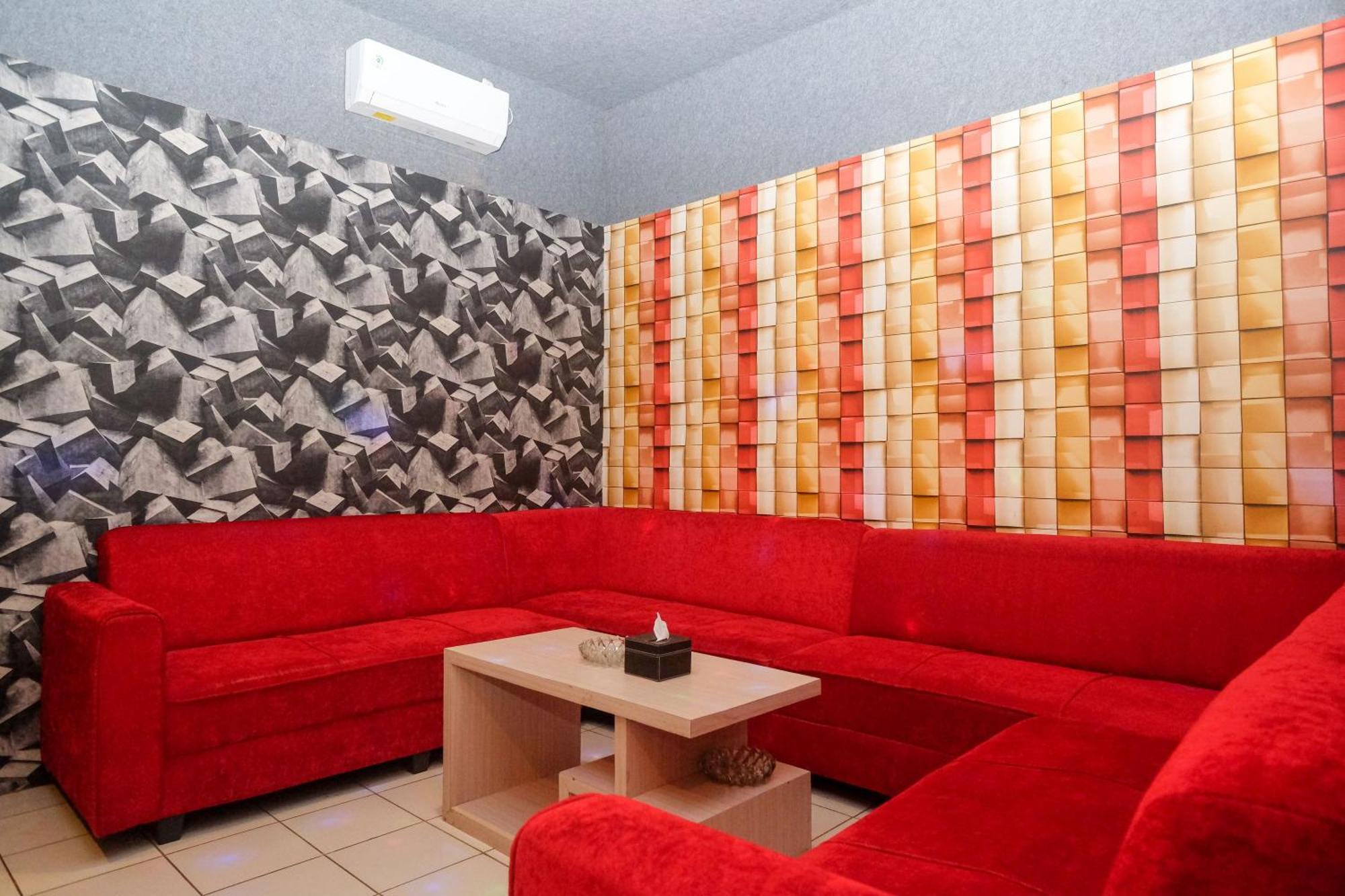 Urbanview Hotel Dedy Jaya Brebes 外观 照片