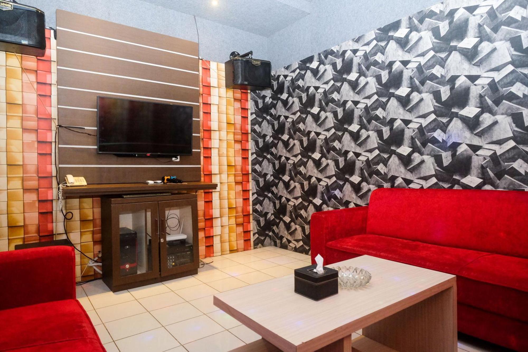 Urbanview Hotel Dedy Jaya Brebes 外观 照片